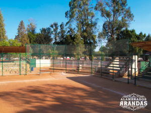 malla ciclonica cancha de beisbol (pequeño)